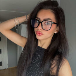 5E652A39-4B5C-4600-8C15-8734C46A18BE